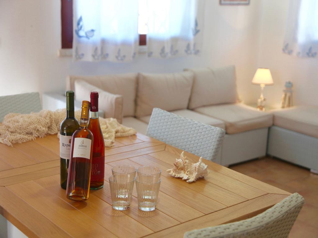 Villa Amare 캄포펠리체 디 로첼라 외부 사진